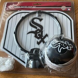 Rawlings Chicago White Sox Mini Softee Hoop Set NWT